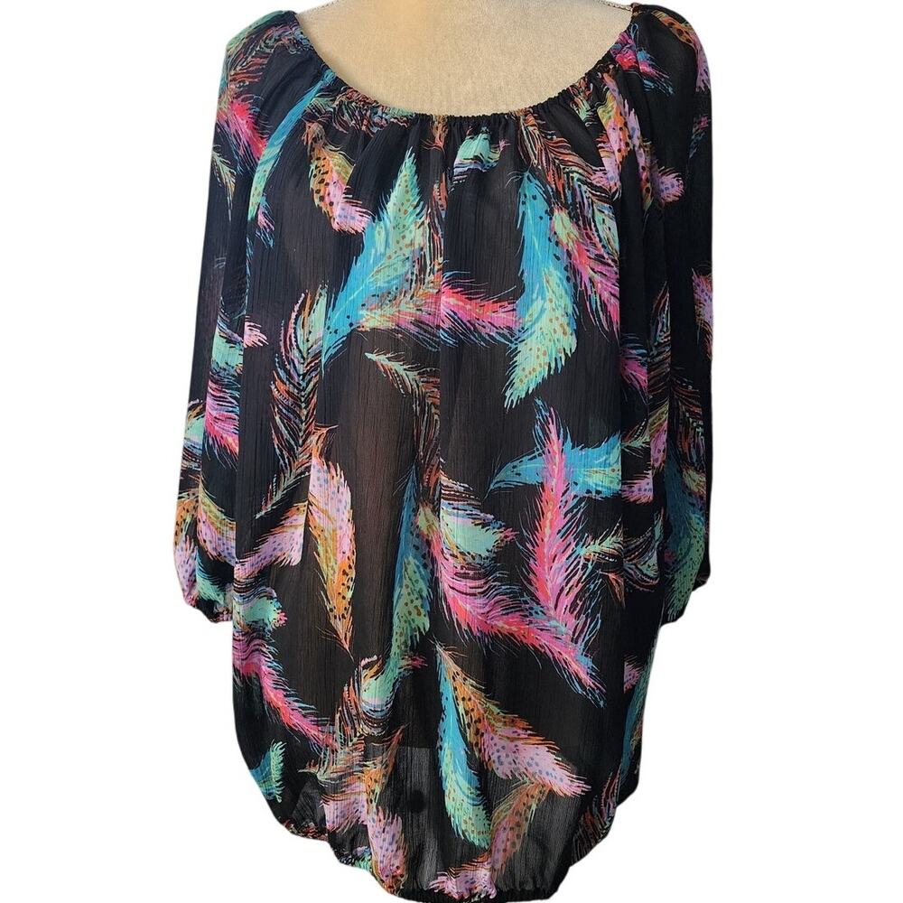 Lane Bryant Semi Sheer Flowy Feather Printed Scoop Neck Size 14/16